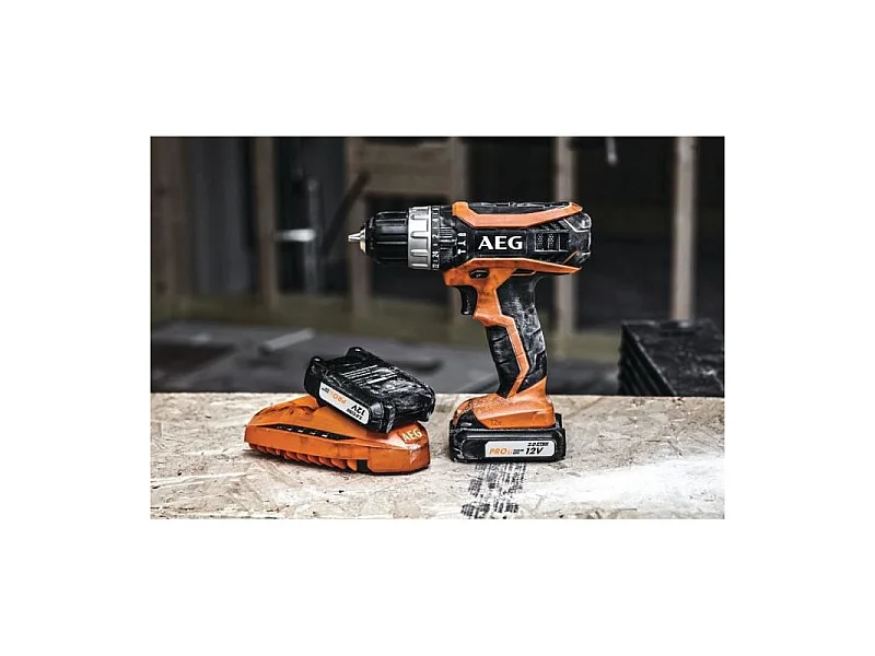 Perceuse a percussion  12V tradesman Gen III BSB12G3LI-202C - 2 batterie 2,0Ah - 1 chargeur