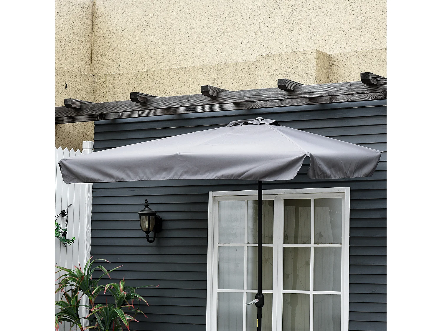Demi parasol - parasol de balcon 5 entretoises métal dim. 2,3L x 1,3l x 2,49H m polyester haute densité gris