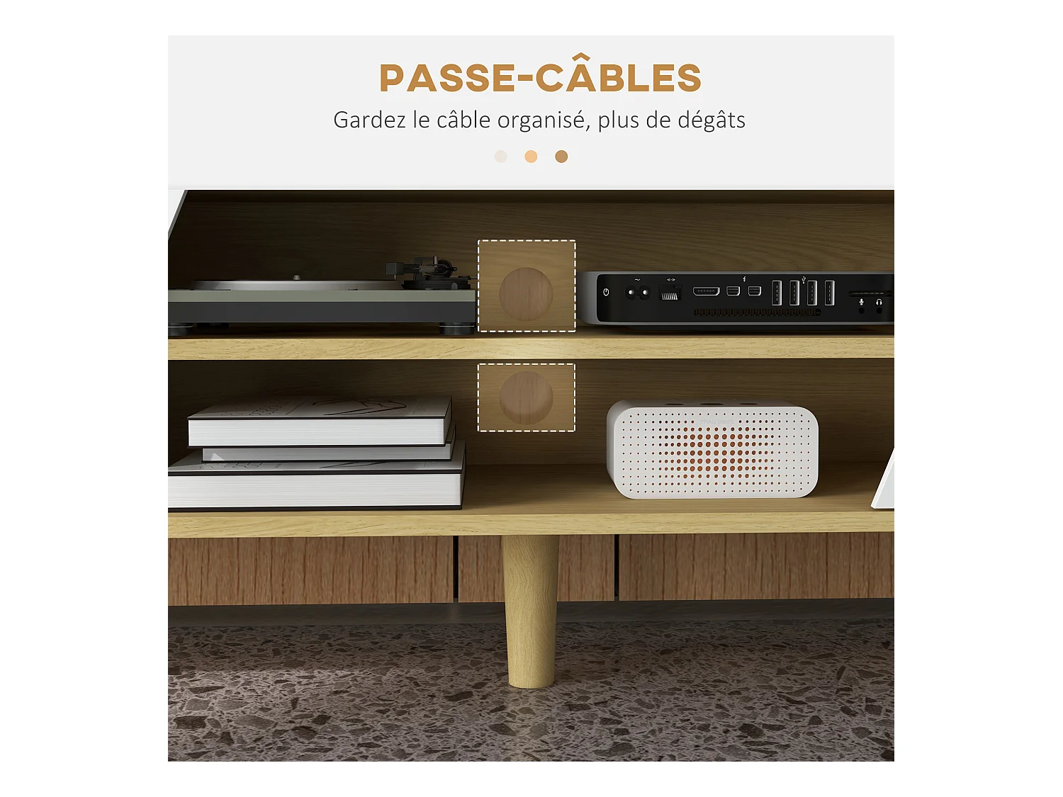 Meuble TV bas sur pied style scandinave 2 portes 2 niches piètement effilé incliné bois panneaux blanc aspect chêne clair