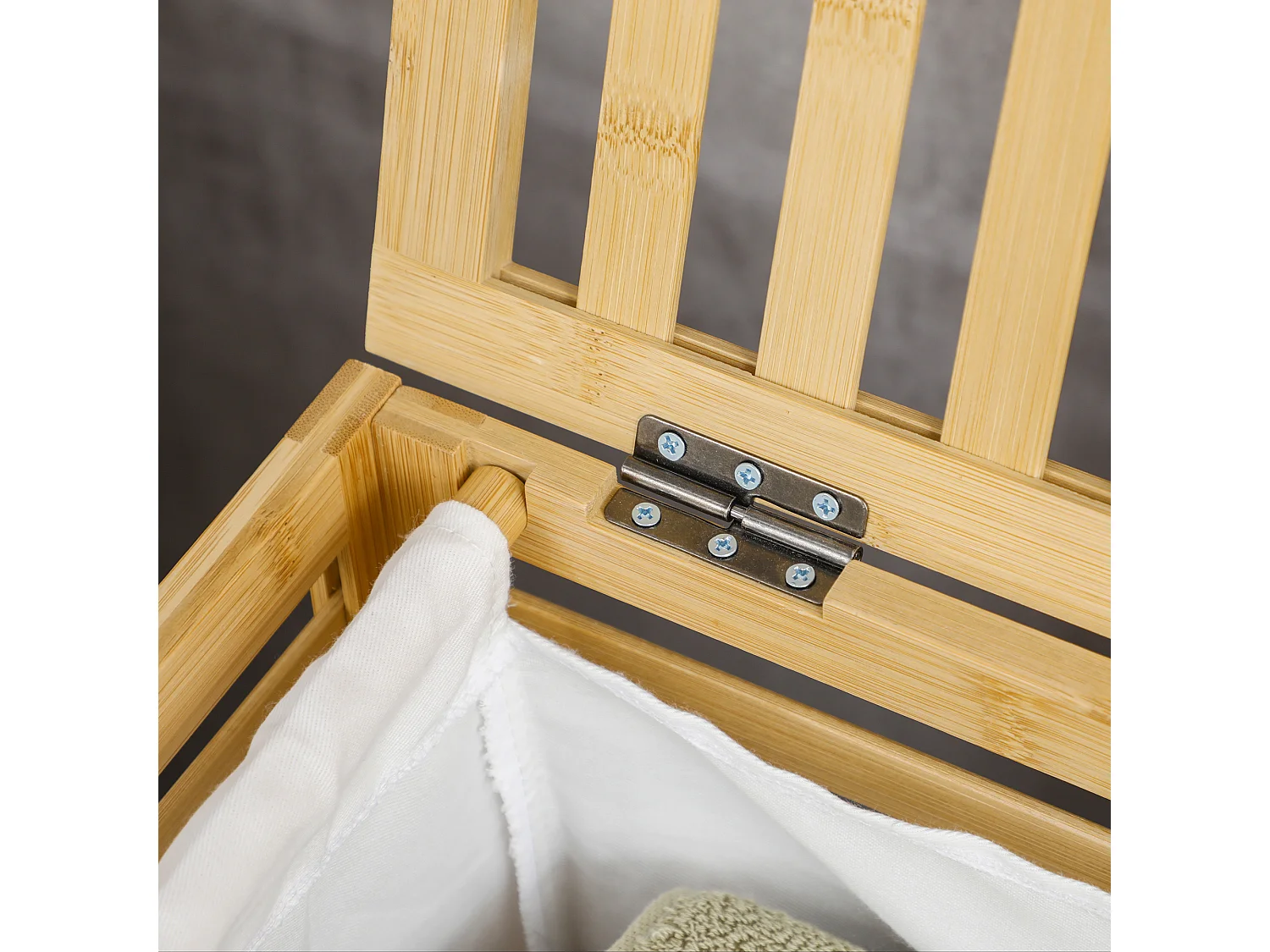 Panier à linge - sac en tissu amovible, couvercle - dim. 50L x 36l x 60H - bois bambou verni