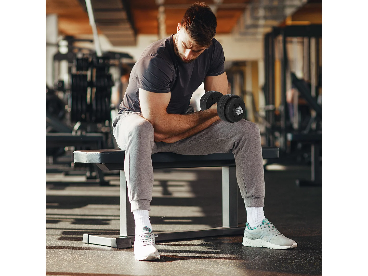 Ensemble d'haltères courtes total 30 Kg - barres incluses - entraînement musculaire & haltérophilie - acier PU noir