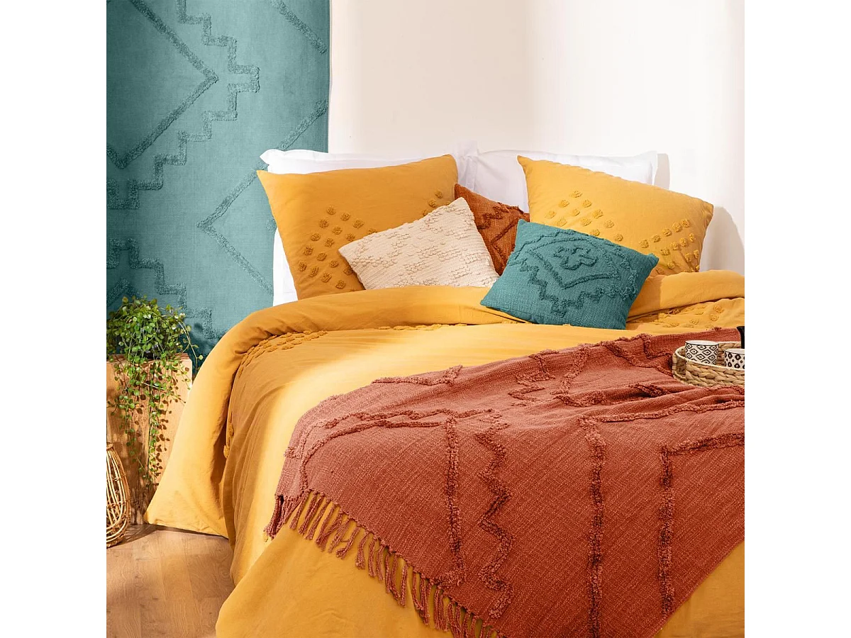 Jeté de Lit en Coton Terracotta motif Inca tufté 130 x 180 cm