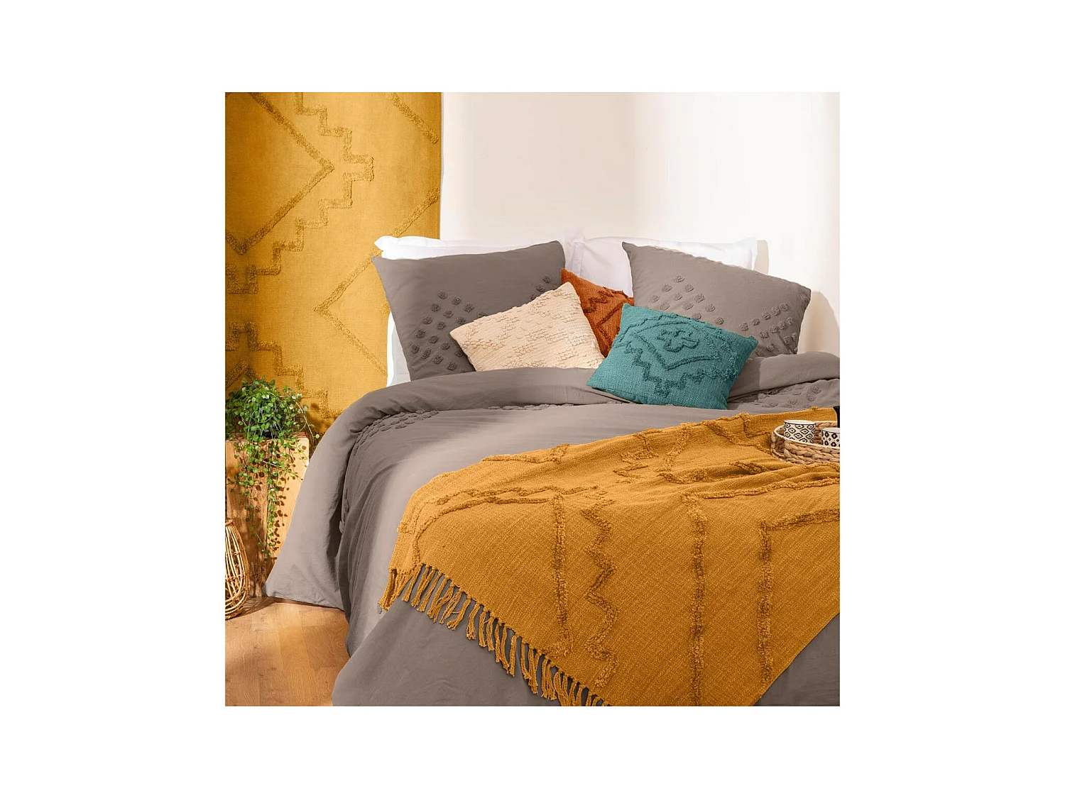 Jeté de Lit en Coton Jaune moutarde motif Inca tufté 130 x 180 cm