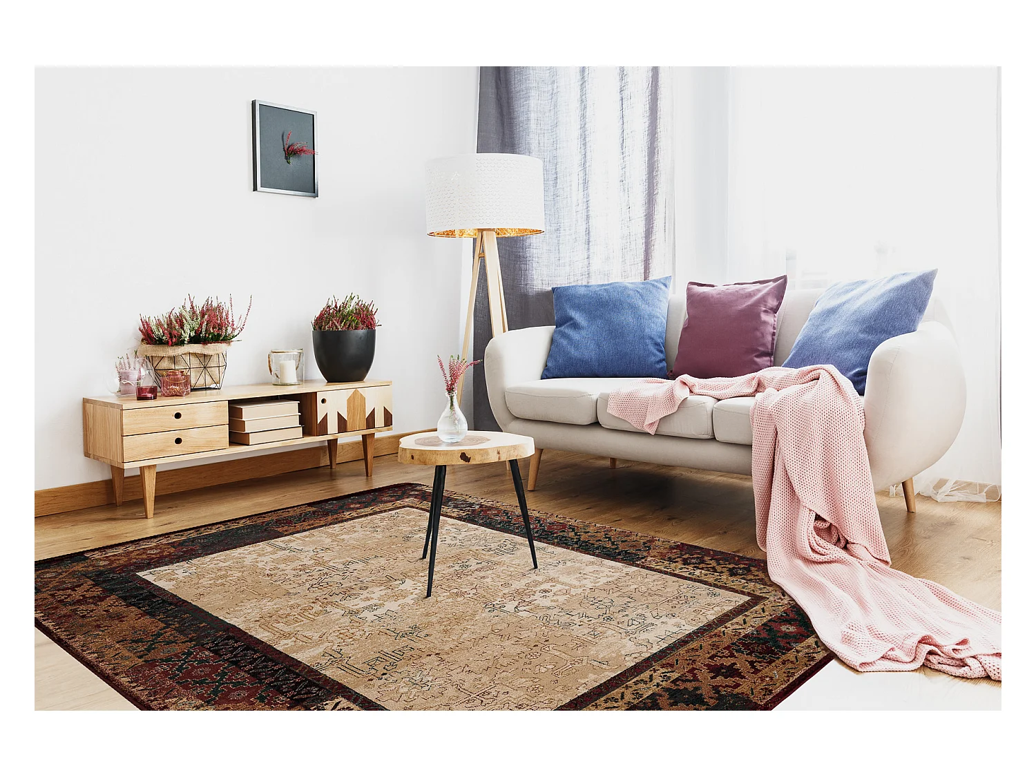 Tapis en laine OMEGA LUMENA ethnique vintage rubis clair 200x300 cm