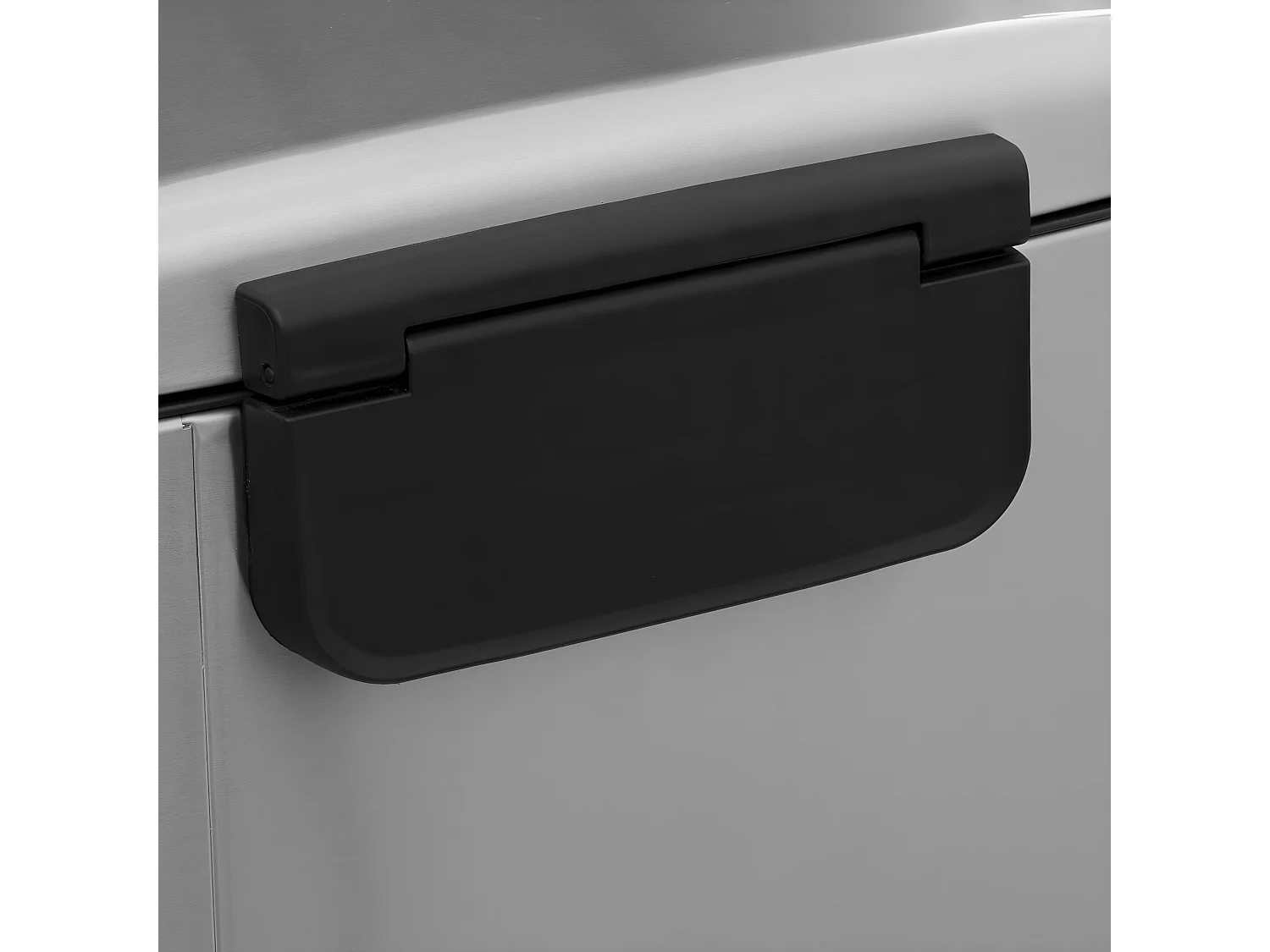 Poubelle en Métal Inox  50 Litres ouverture à pédale