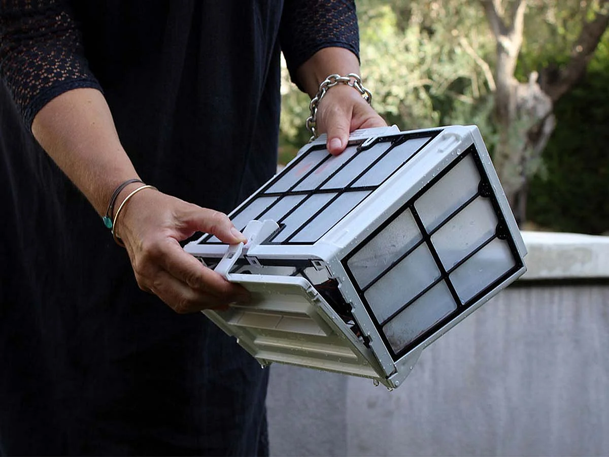 Robot de piscine électrique E30 - Dolphin