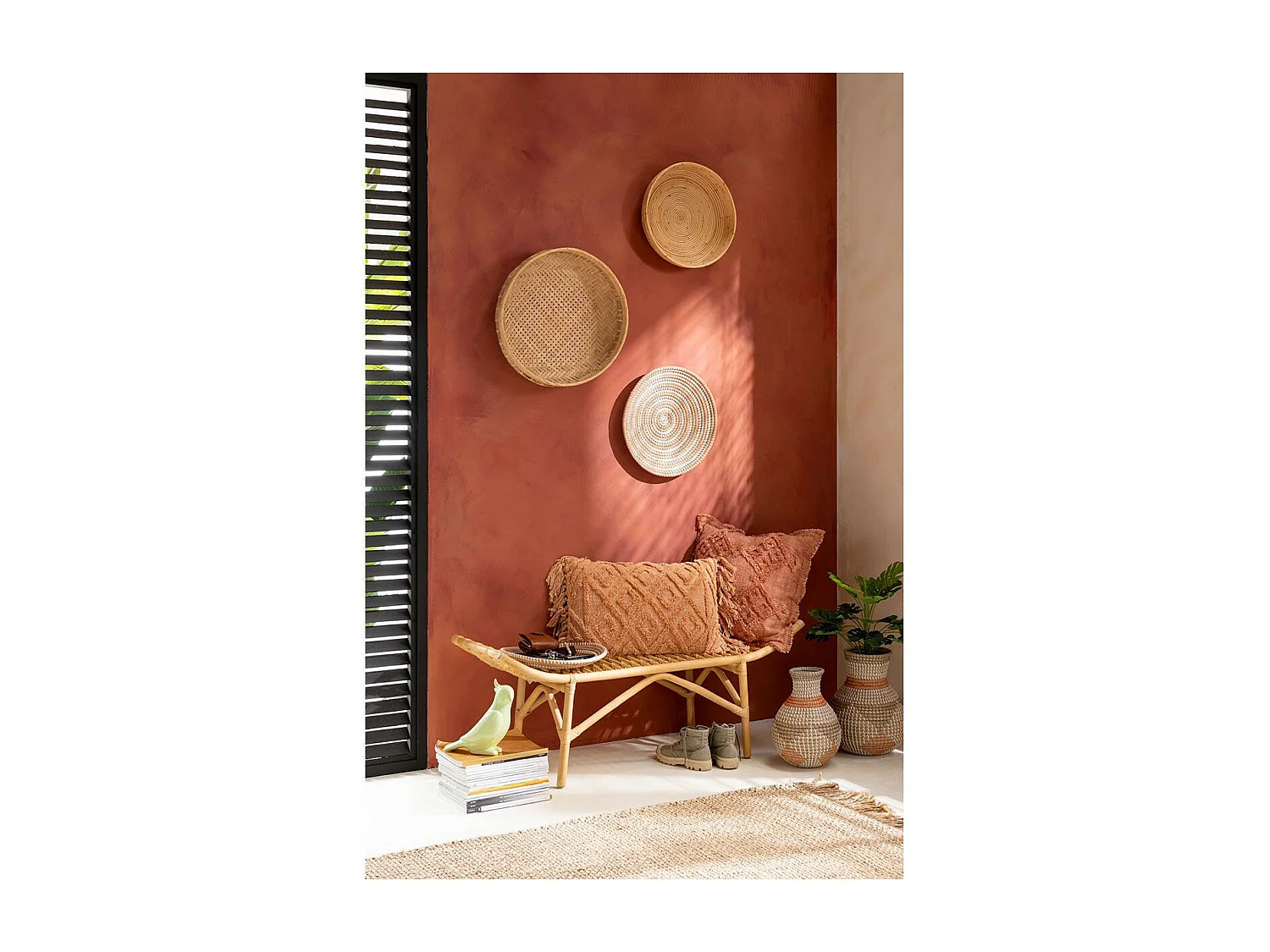 Coussin Déco Pompons "Amalia" 40x78cm Corail