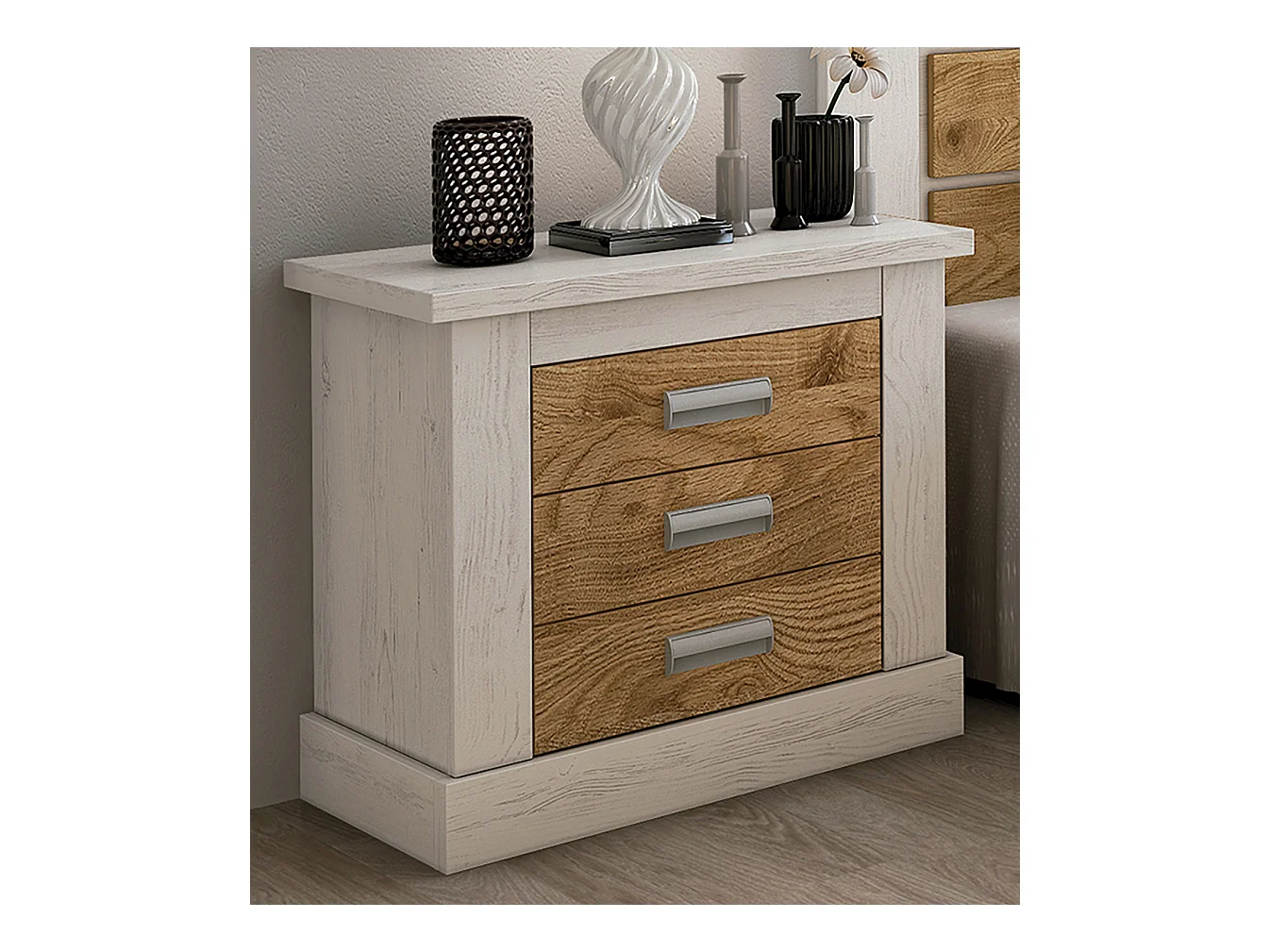 Table de chevet, table de nuit avec 3 tiroirs coloris chêne, pin andersen - Longueur 66 x Profondeur 39,60 x Hauteur 63,8 cm