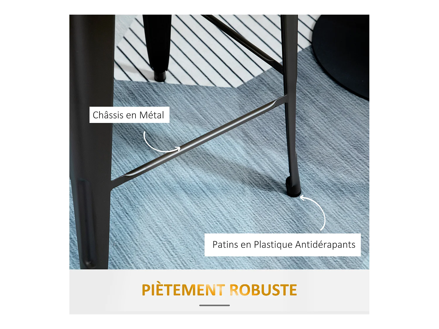 Lot de 4 tabourets de bar industriel avec dossier repose-pied hauteur assise 76 cm métal panneaux multicouches imitation bois clair