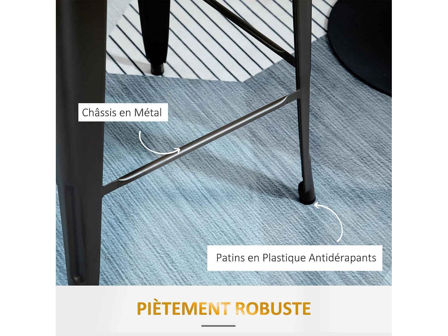 Lot de 4 tabourets de bar industriel avec dossier repose-pied hauteur assise 76 cm métal panneaux multicouches imitation bois clair