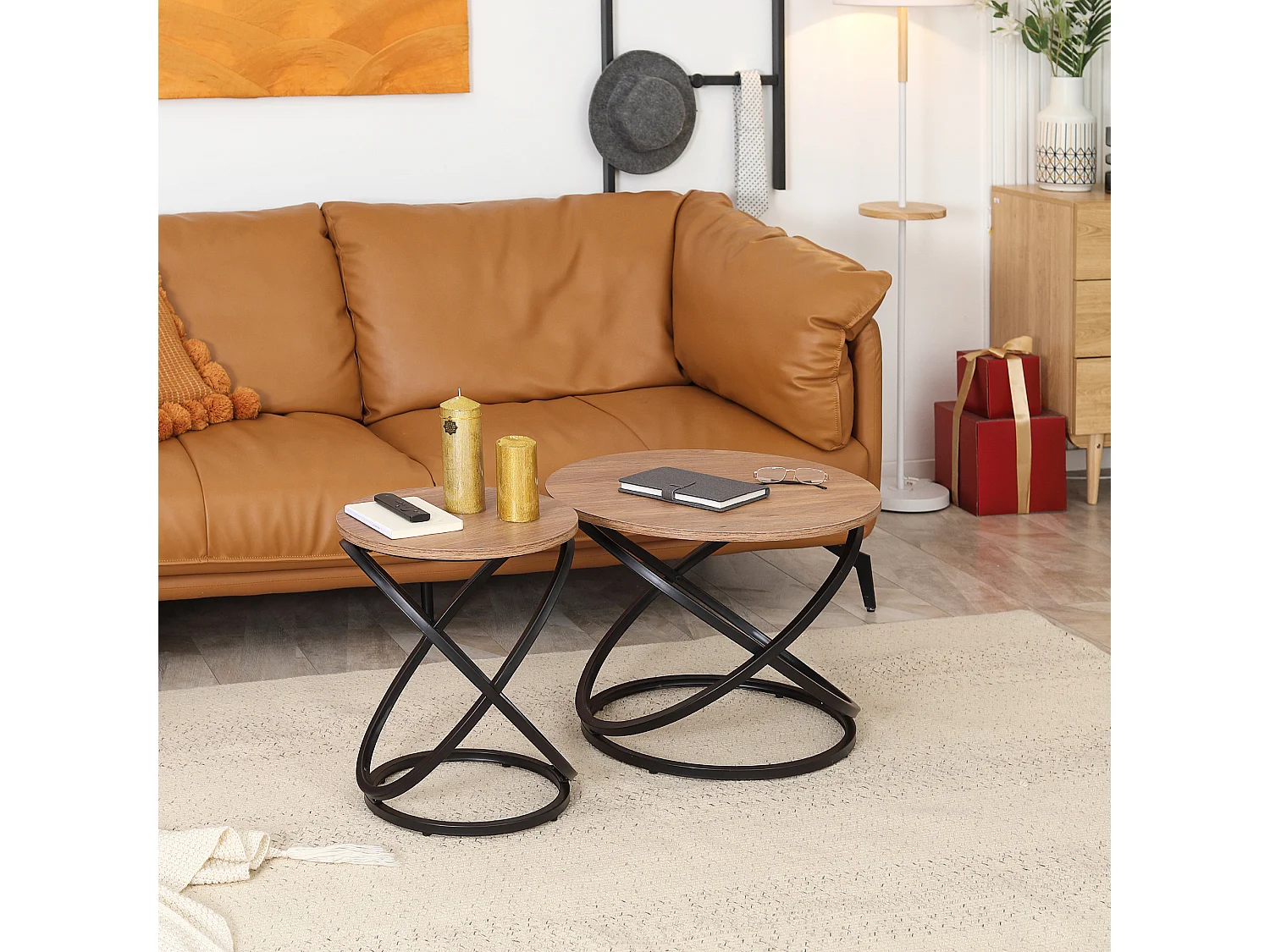 Table basse ronde design industriel néo-rétro Ø 60 X 46H cm acier anneaux noir aspect chêne clair