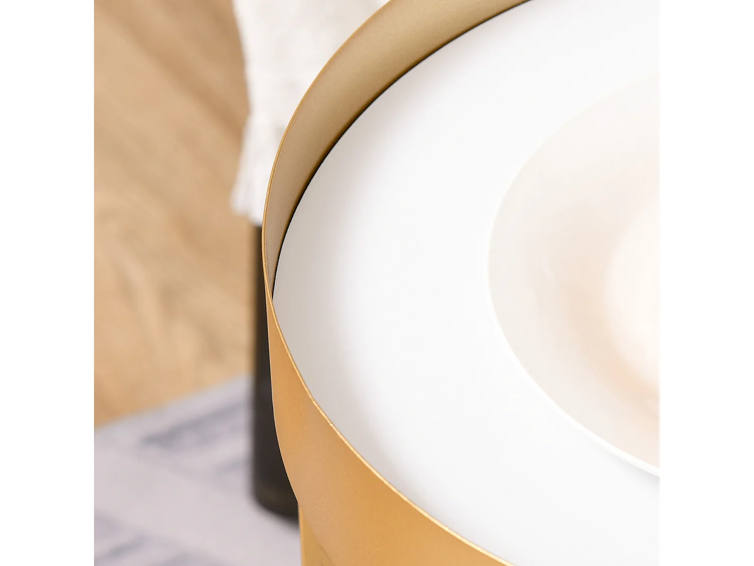 Tables gigognes lot de 2 tables basses rondes design style art déco Ø 39 et Ø 30 cm métal doré MDF blanc et noir