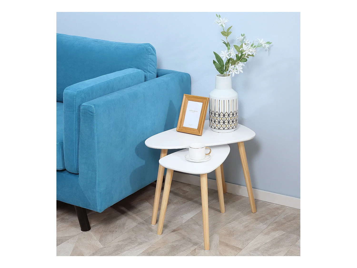 Lot de 2 tables basses gigognes design scandinave bicolore bois clair blanc pieds effilés bois de pin