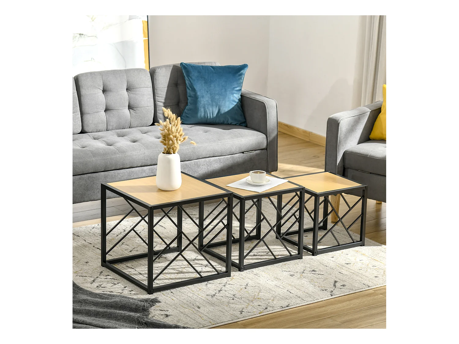 Ensemble de 3 tables basses gigognes encastrables style industriel métal noir aspect bois clair