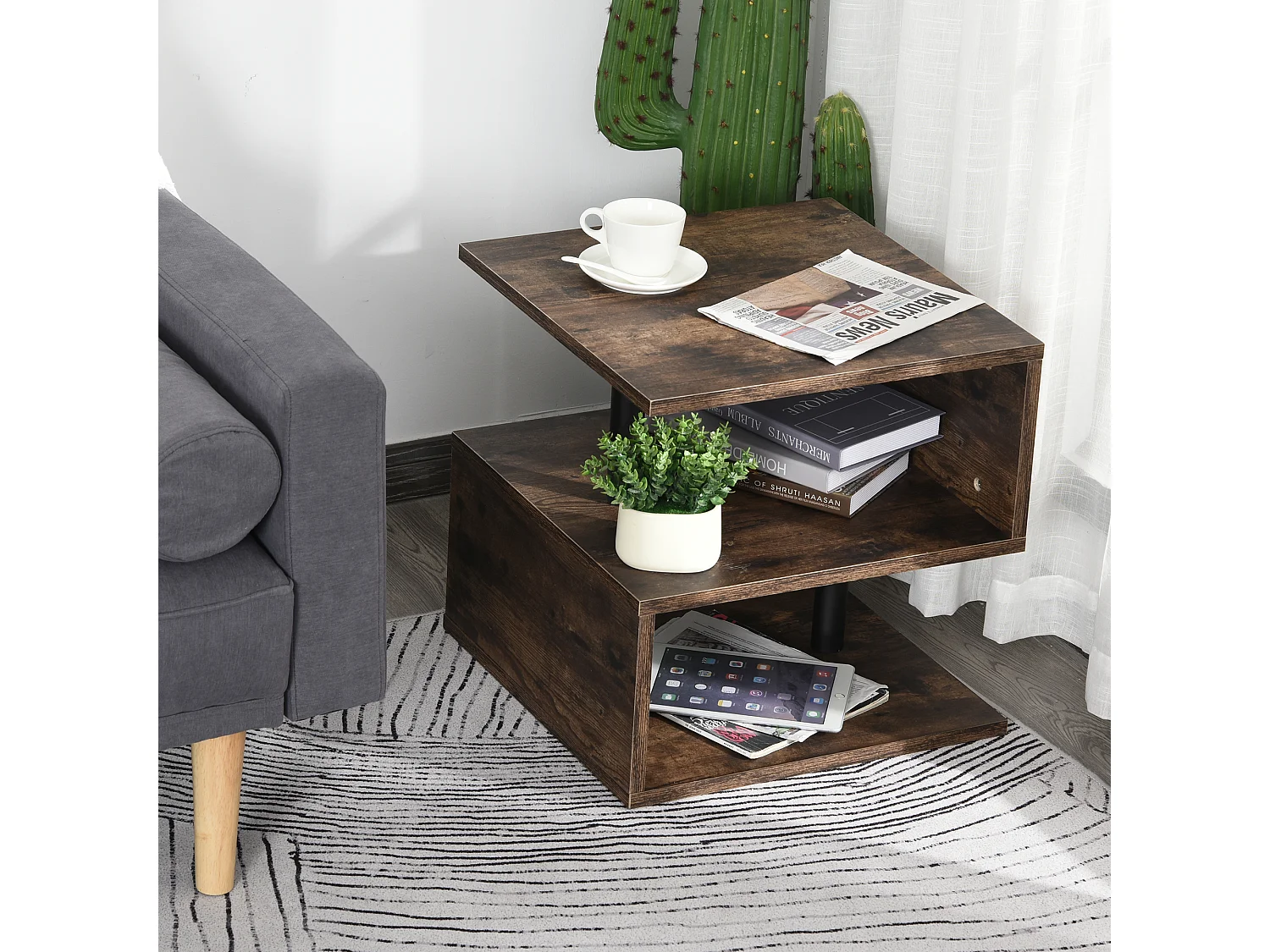 Table basse contemporaine design géométrique en S métal noir MDF boisé veinage bois