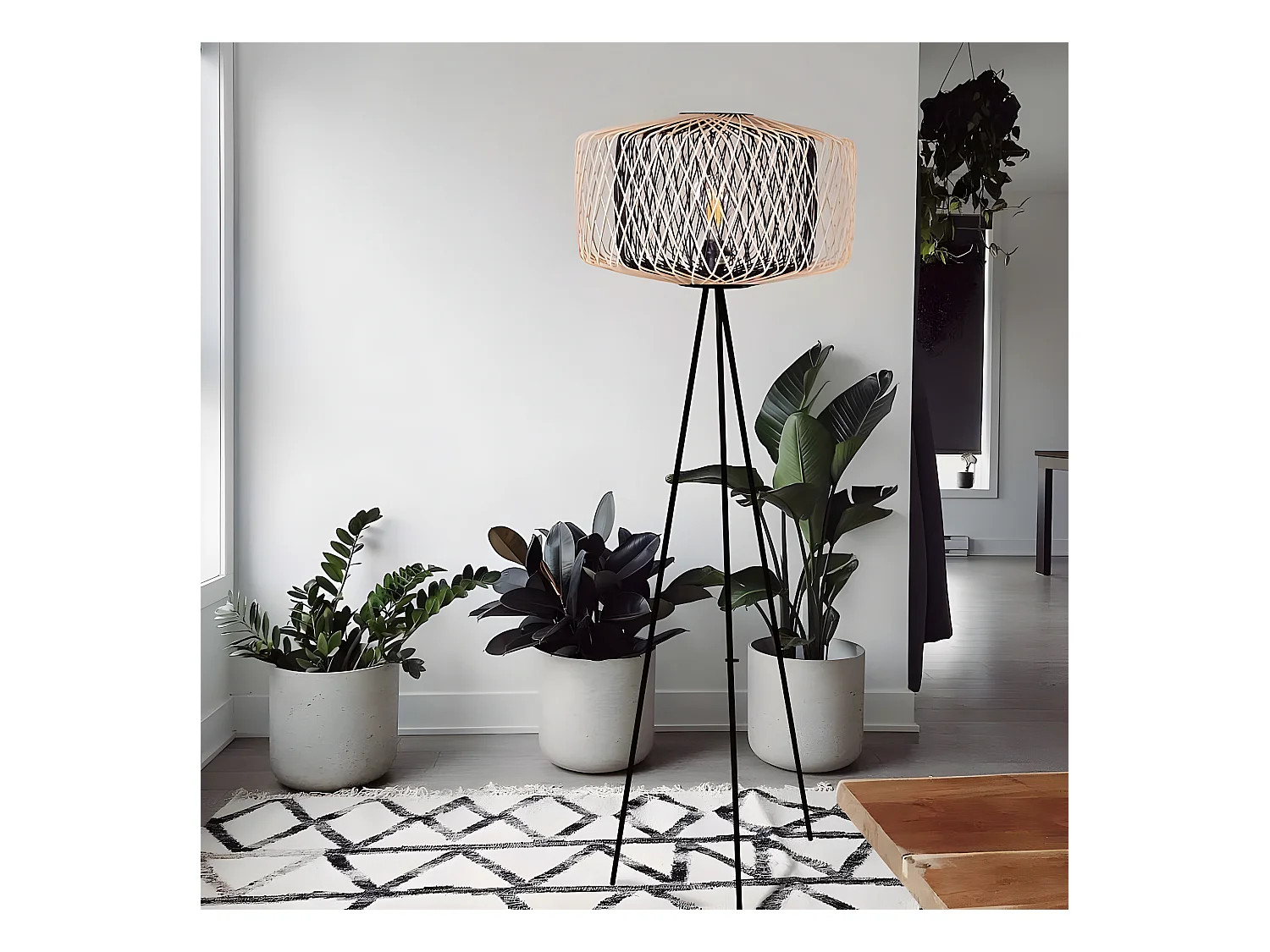 Lámpara De Pie  En Bambú Negro De   Serie Bamboo