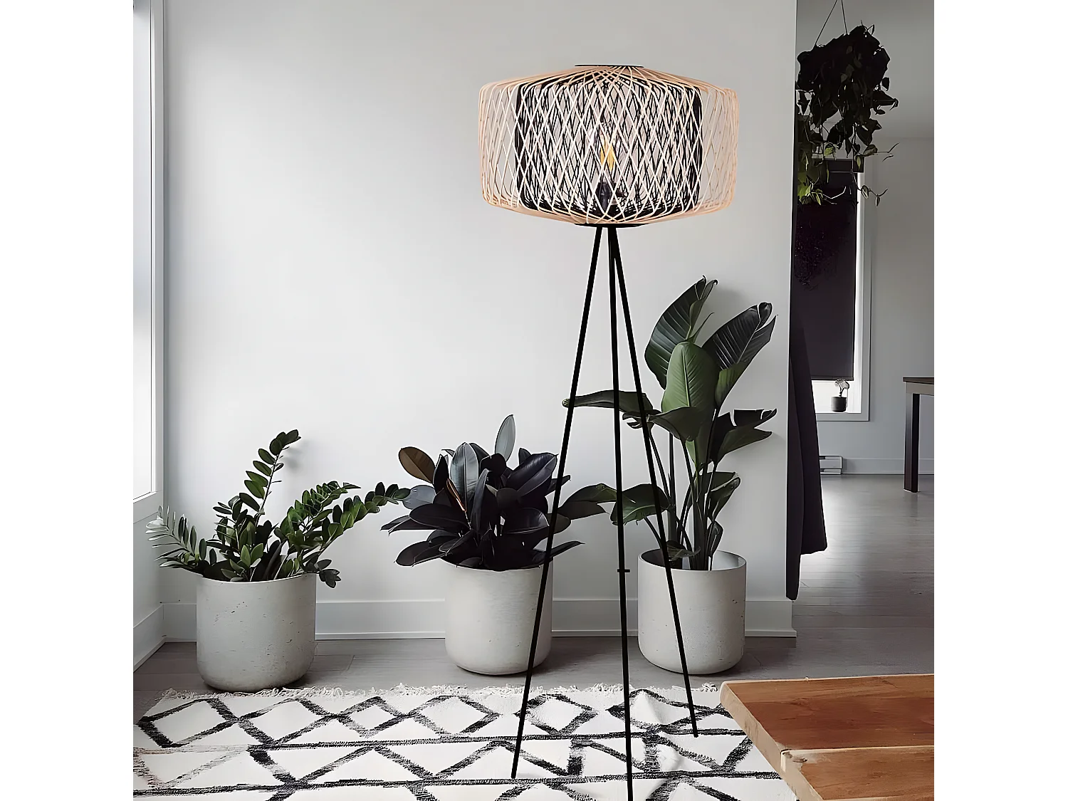 Lámpara De Pie  En Bambú Negro De   Serie Bamboo