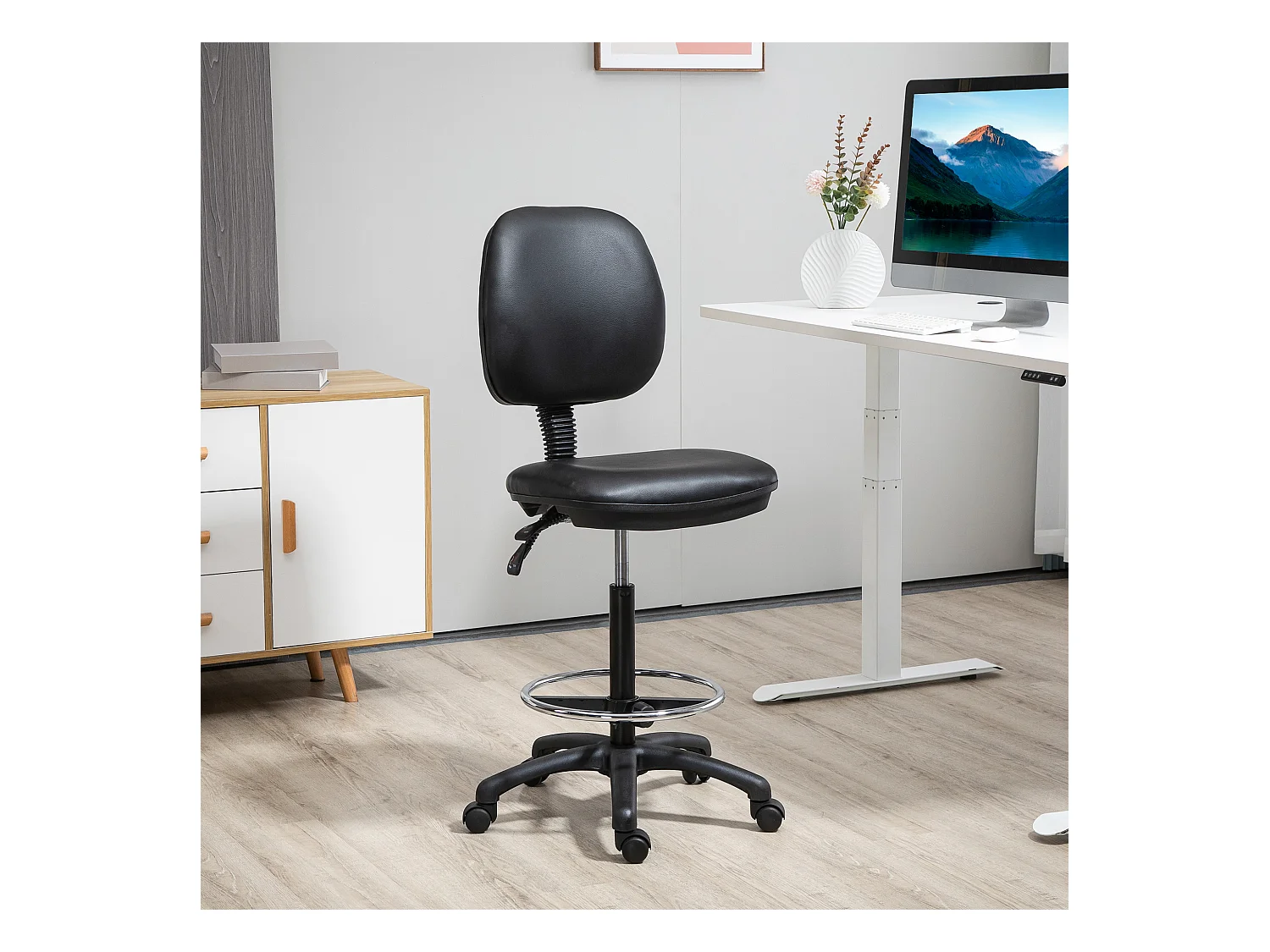 Tabouret à roulettes réglable en hauteur 69-91 cm avec dossier inclinable et repose-pieds réglable