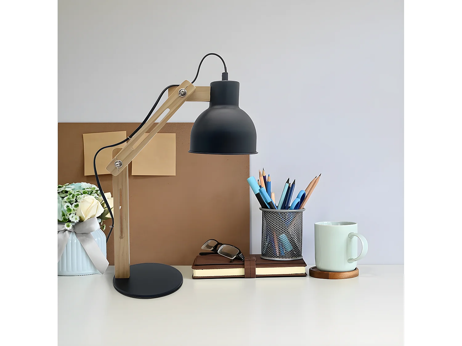 Flexo Articulable modèle Baptista 1luz Noir/hêtre FABRILAMP