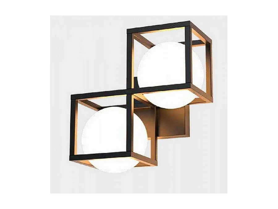 Appliquez deux lampes métalliques DESIGUAL avec des MANTRA de tulipes sphériques