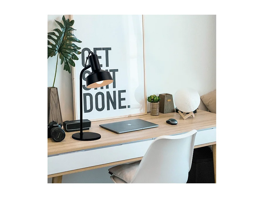 Lampara De Pie Acabado Negro Modelo Leana   De