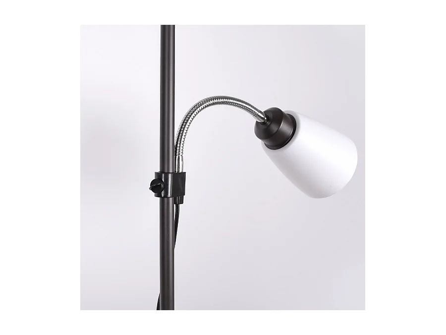 Lampadaire en métal VARESE avec finition noire d'INTELUSA