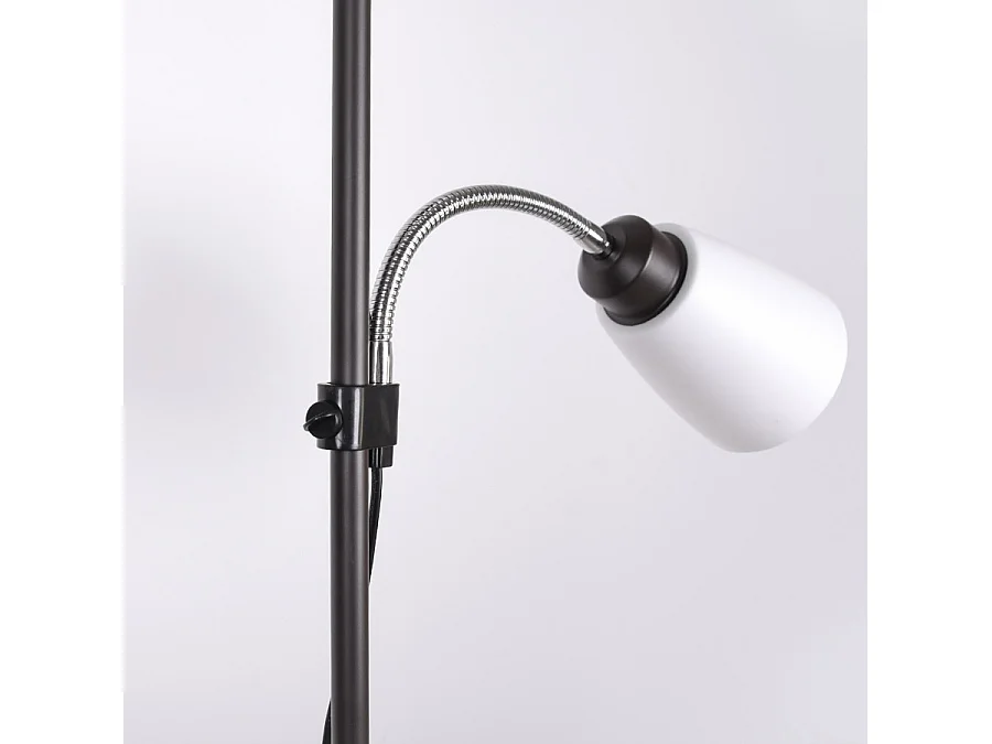 Lampadaire en métal VARESE avec finition noire d'INTELUSA