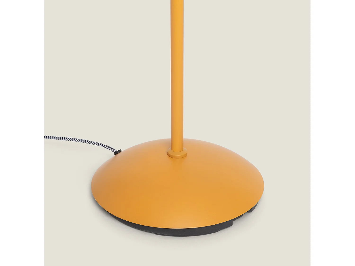 Lampadaire Métal Sahani  Moutarde