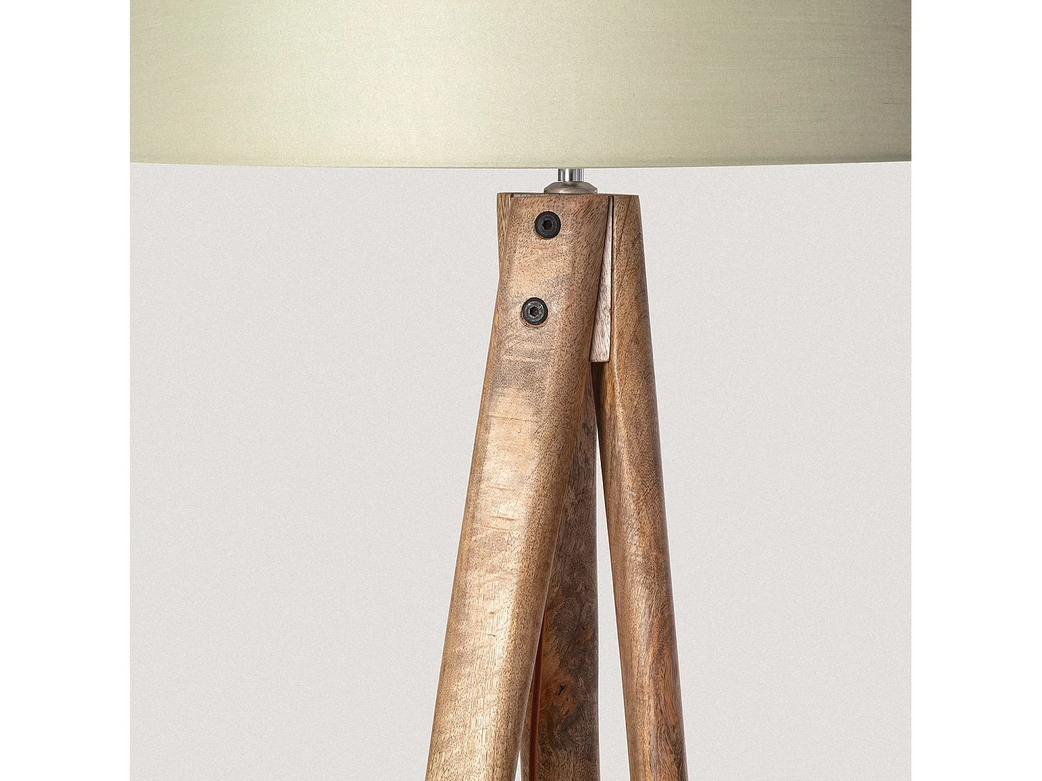 Lampada da Terra Legno Kumar ILUZZIA Verde Celadon