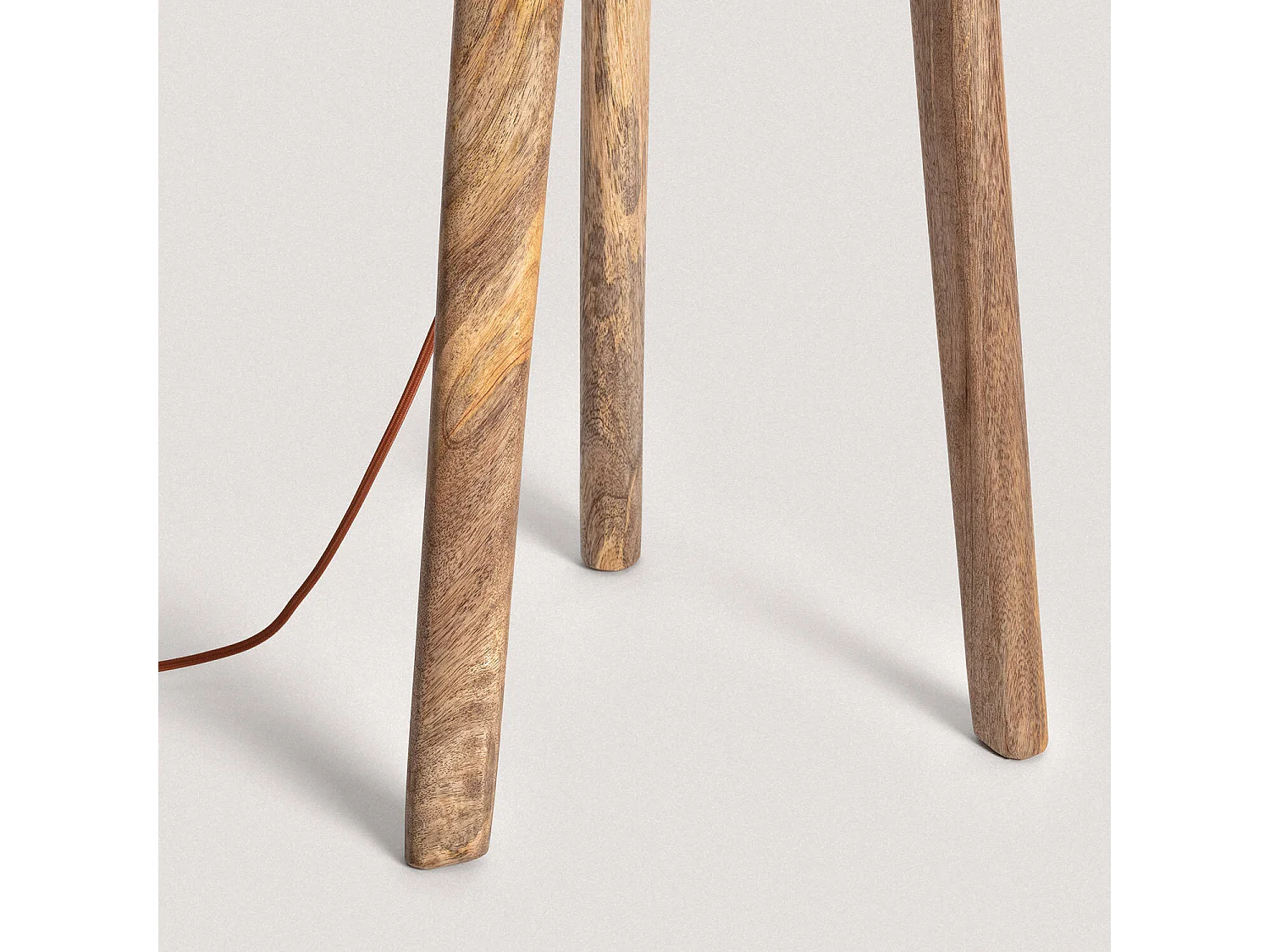 Lámpara de Pie Madera Kumar ILUZZIA Verde Celadón