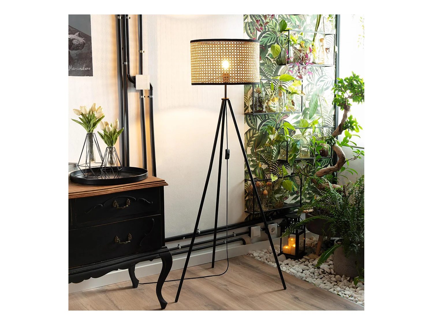 Lámpara de Pie Ratán Huela Natural