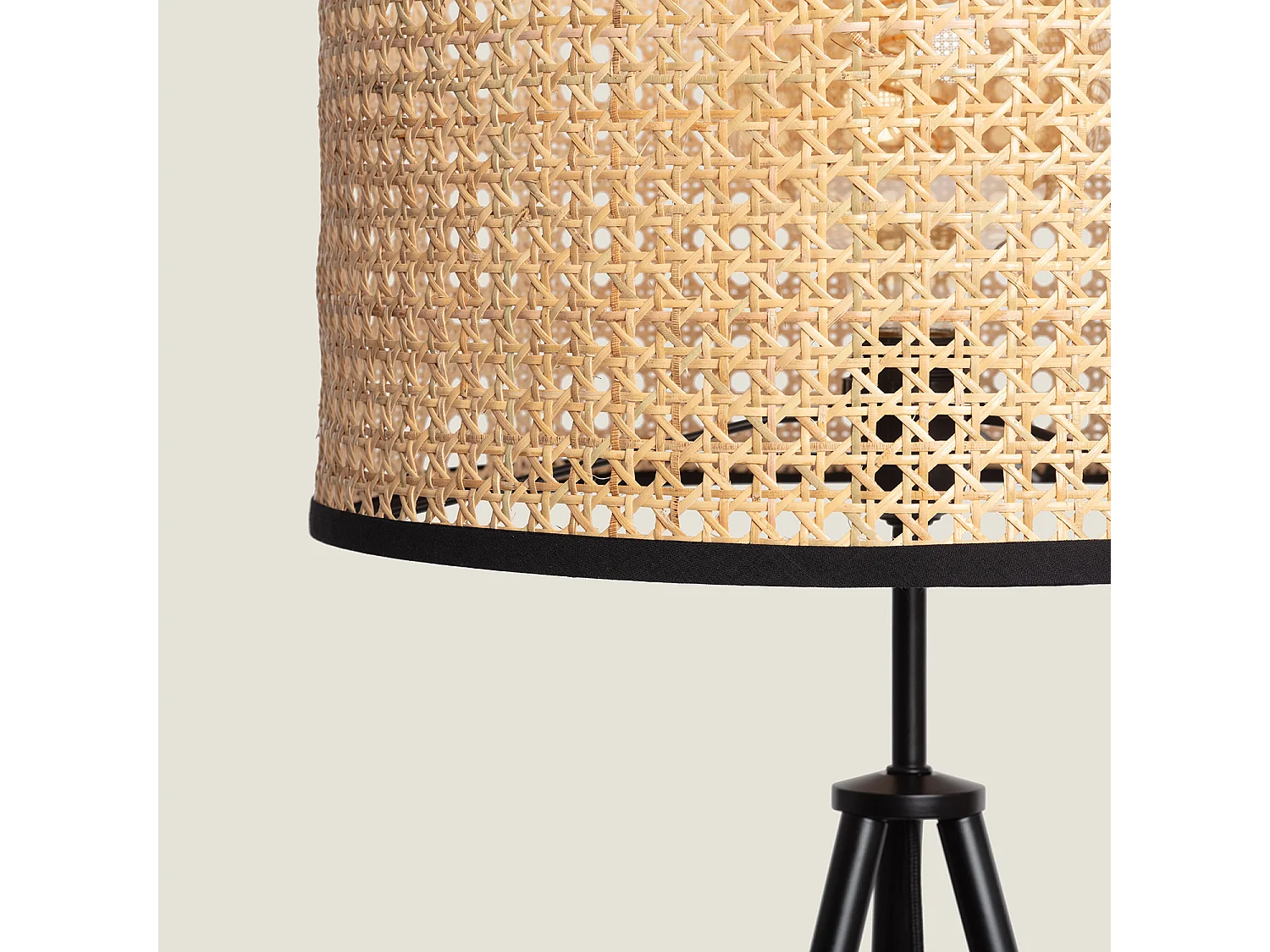 Lampada da Terra Rattan Huela Naturale