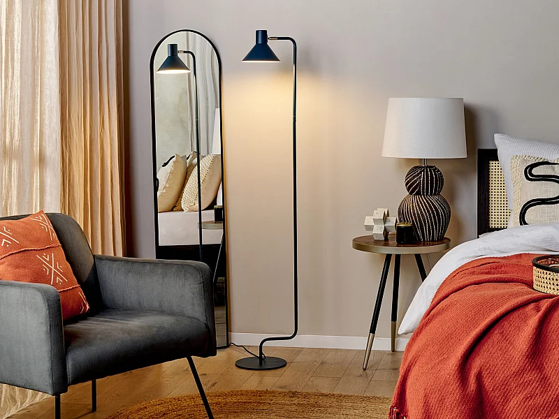 Stehlampe Eisen blau mit verstellbarem Schirm Kegelform 154 cm Modern Rimava