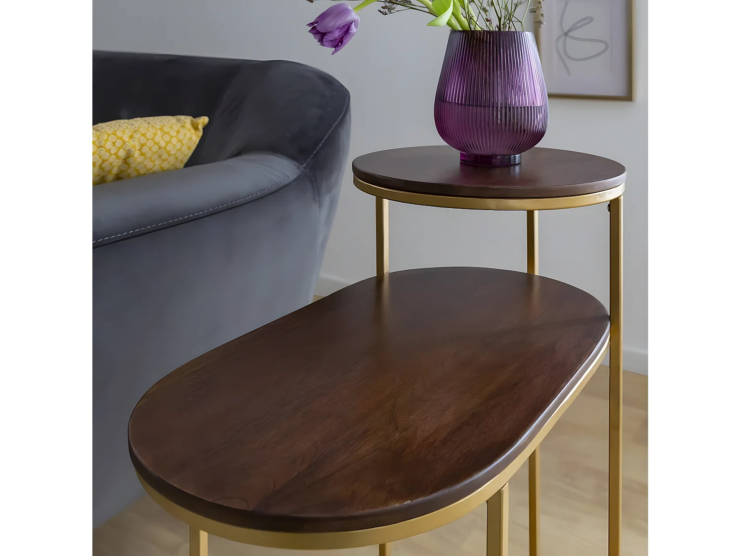 Bout de canapé en métal et bois de manguier Léon