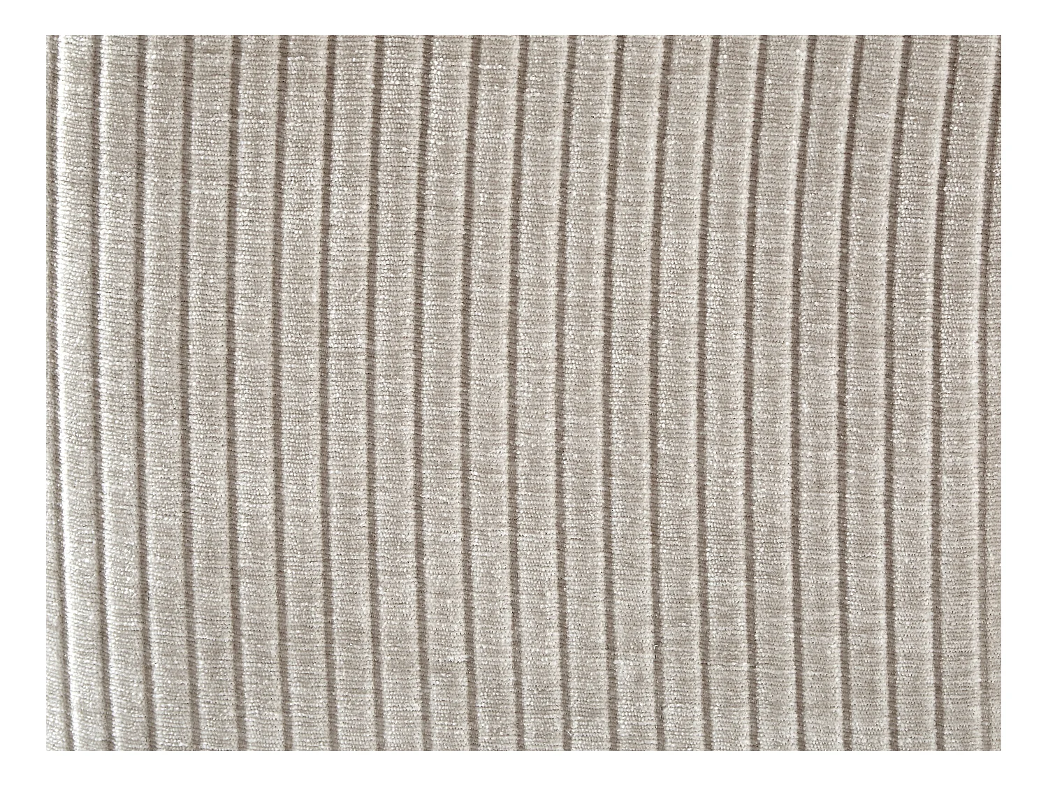 Puf de terciopelo acanalado beige TIRONO de Maison Céphy