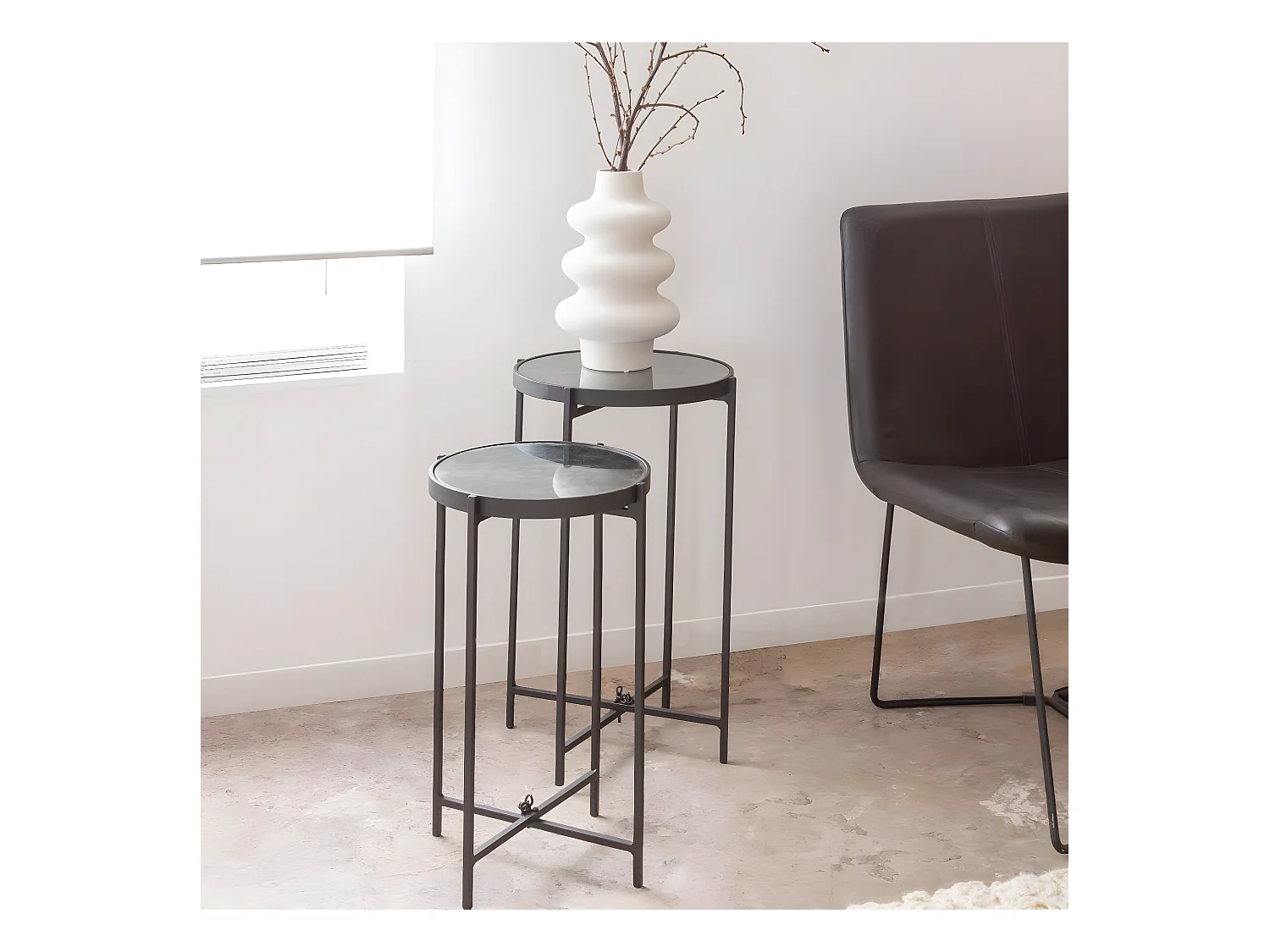 Sellette gigogne en métal et en verre Florian