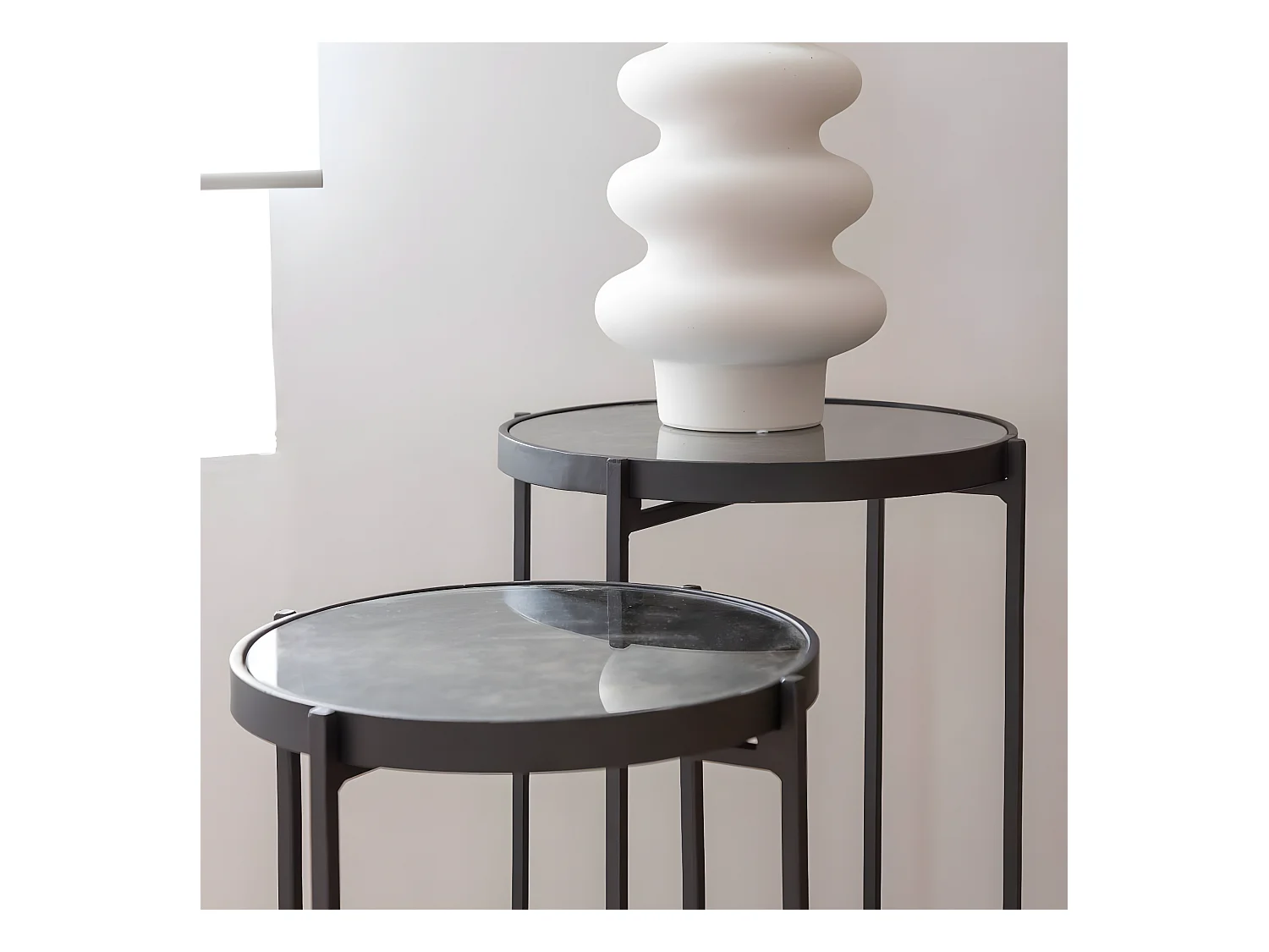 Sellette gigogne en métal et en verre Florian