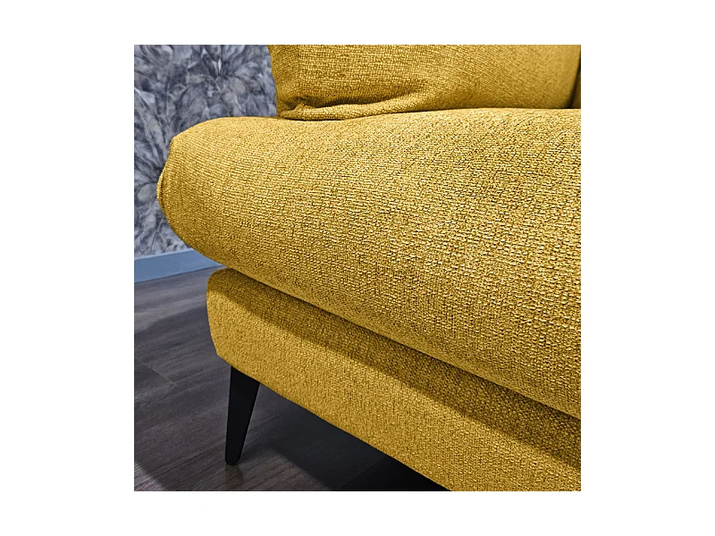 Fauteuil avec coussins tissu chiné jaune et pieds métal noir - BOON