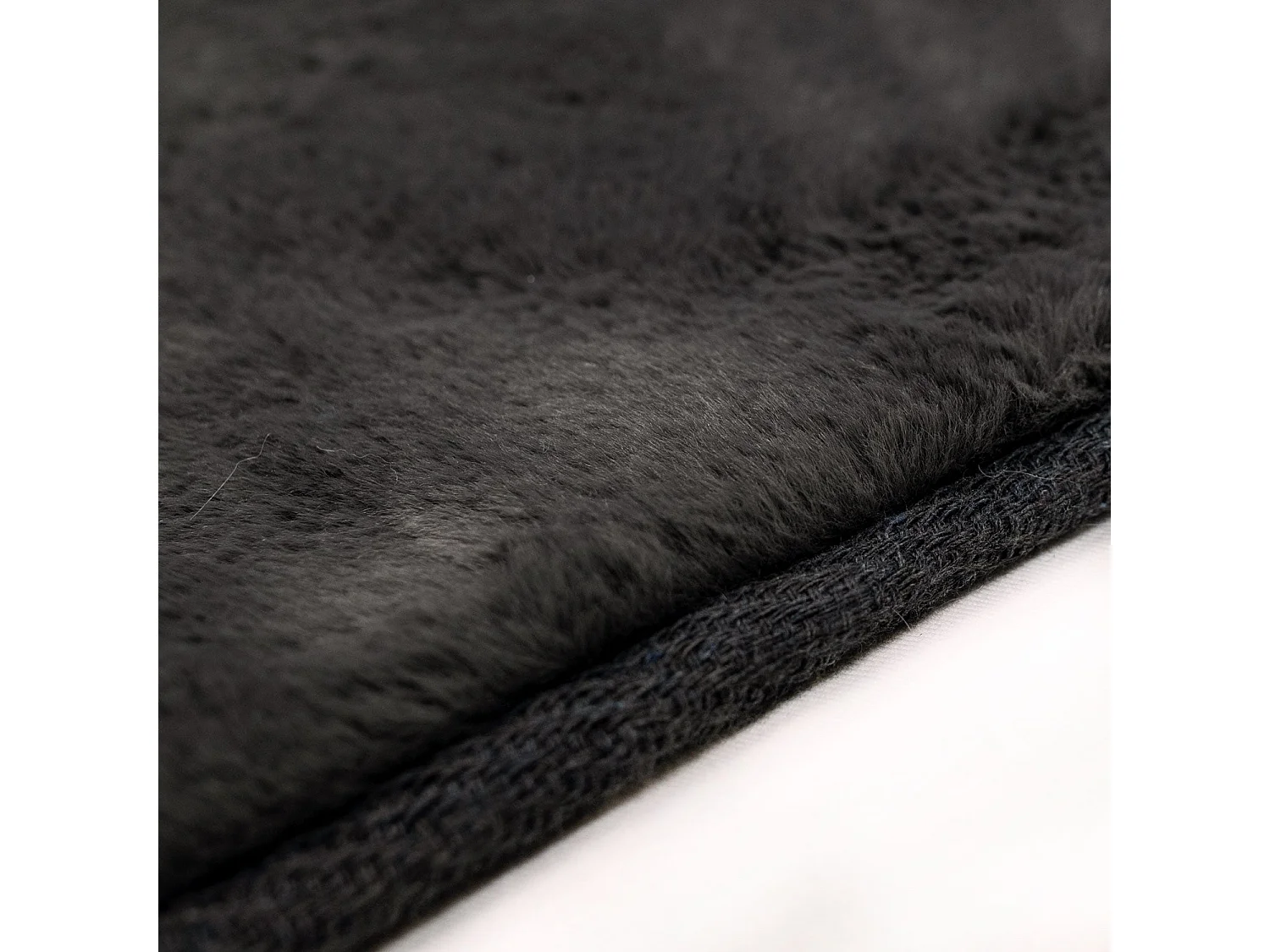 Tapis de Fourrure Velours Graphite 200x290cm