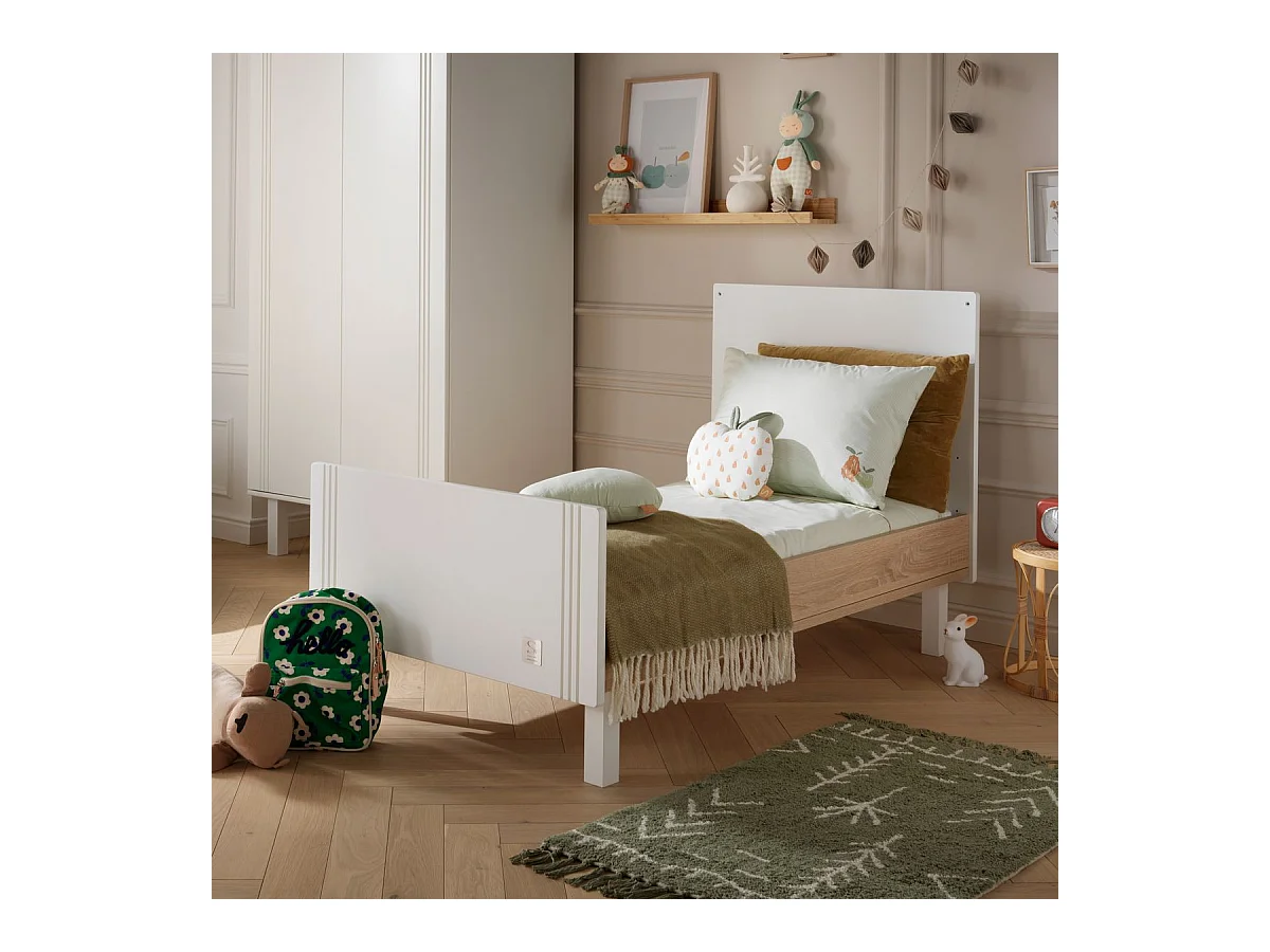 Cuna de 140x70cm con barrotes y ranuras