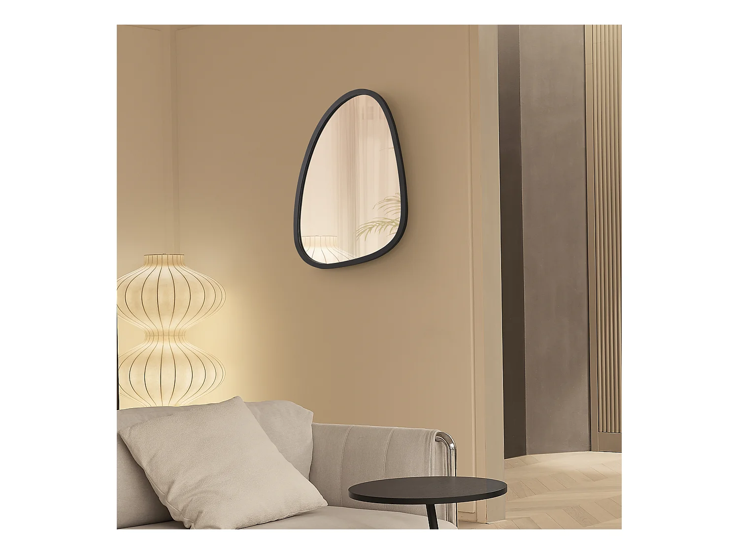 Miroir mural Grottole asymétrique 62 x 50 cm noir mat [en.casa]