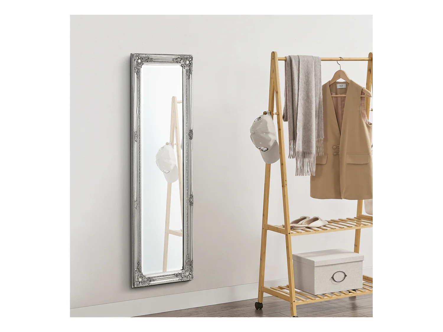 Miroir Mural Livorno 132 x 42 x 3,5 cm Argenté [en.casa]