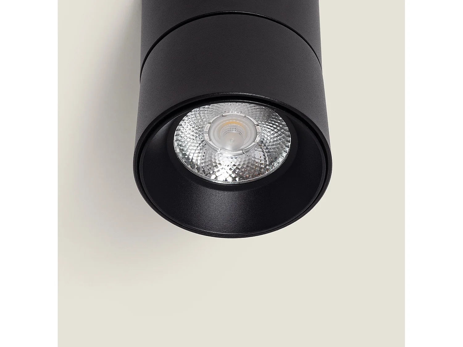 Applique LED Aluminium Ronde New Onuba 7W Noire 2700K Blanc chaud