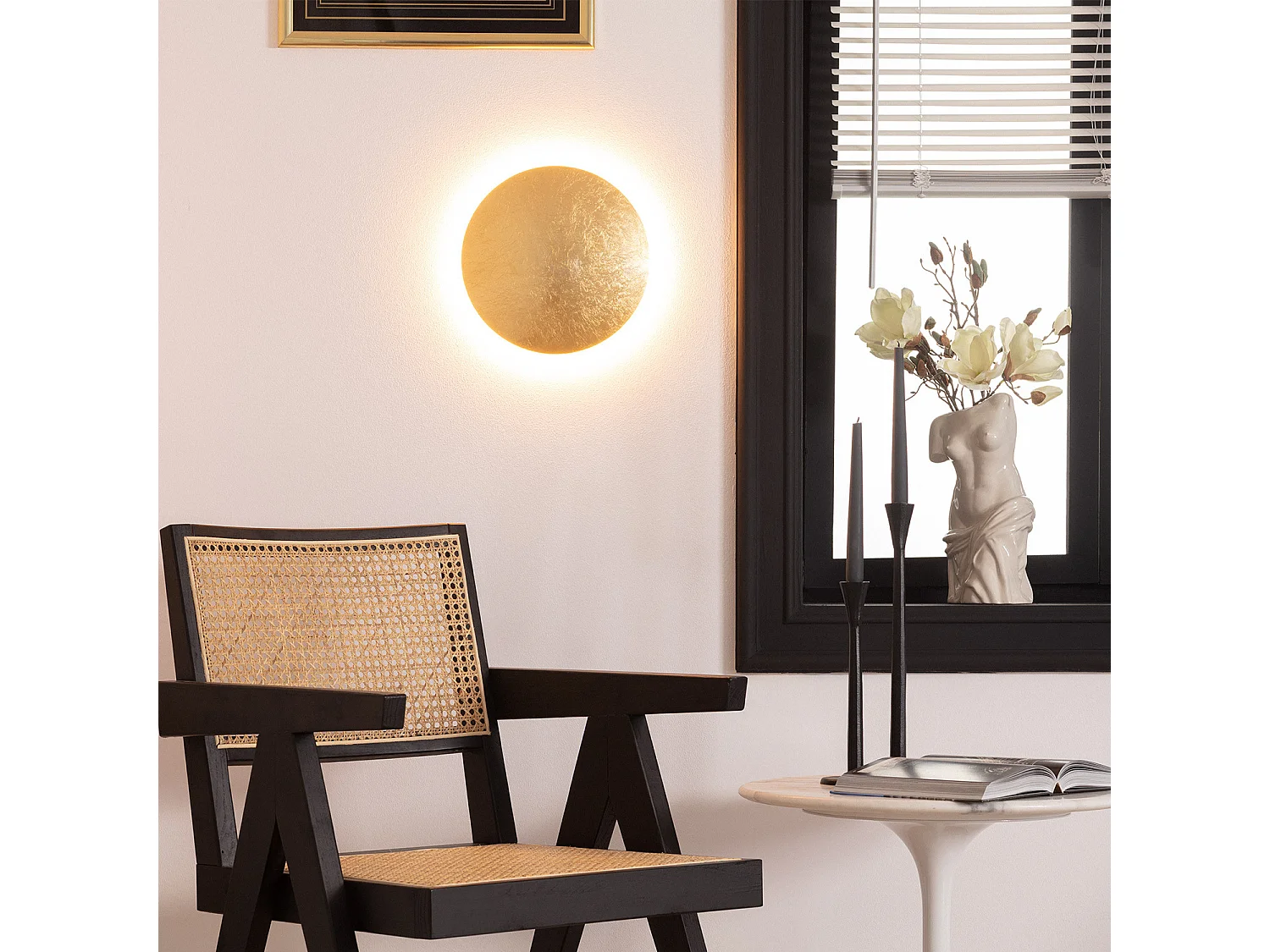 Applique Murale LED Aluminium Iris 18W Dorée 3000K Blanc chaud