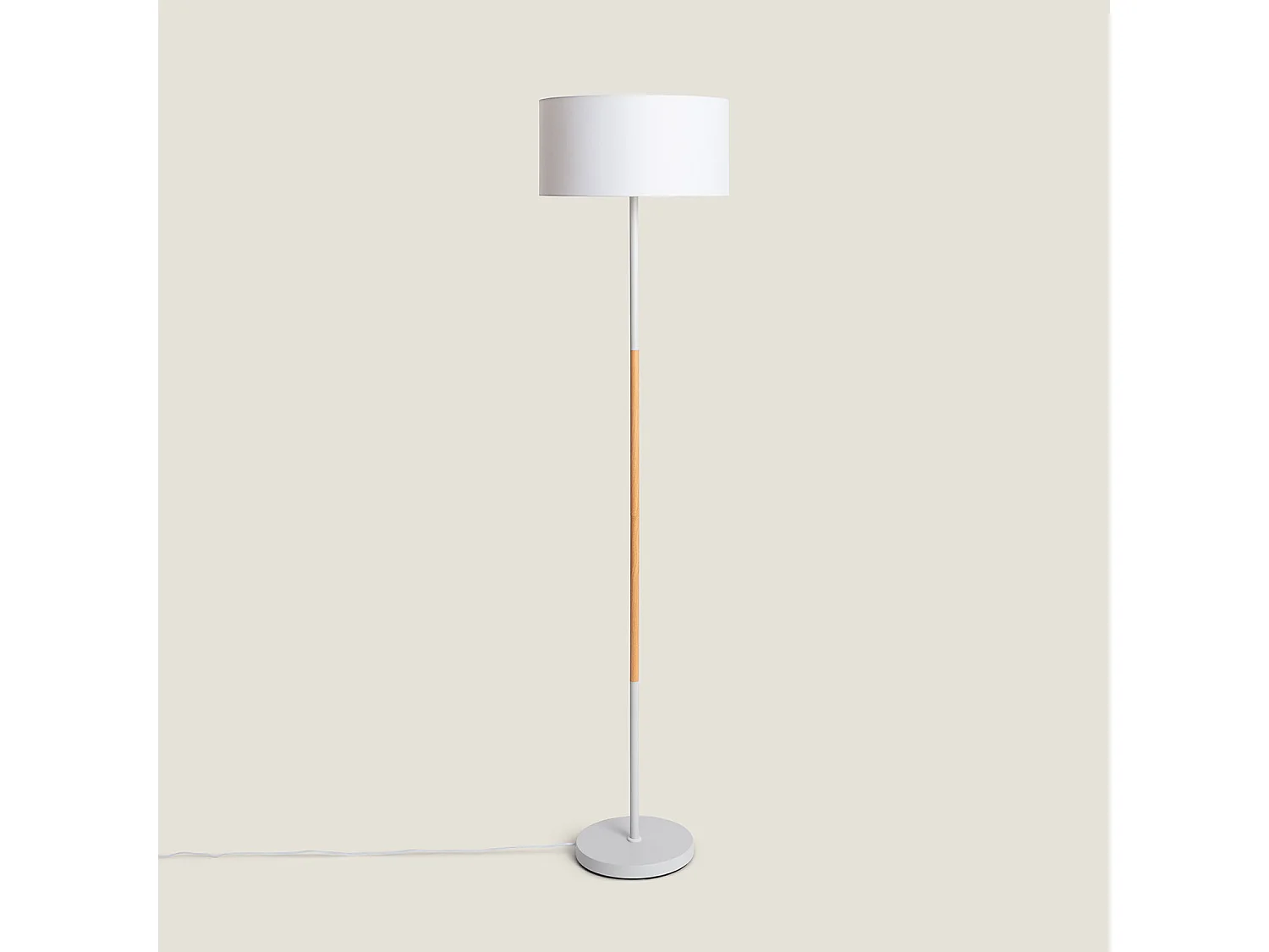 Lámpara de Pie de Metal y Madera Wifi con Regulador Silinda Blanco