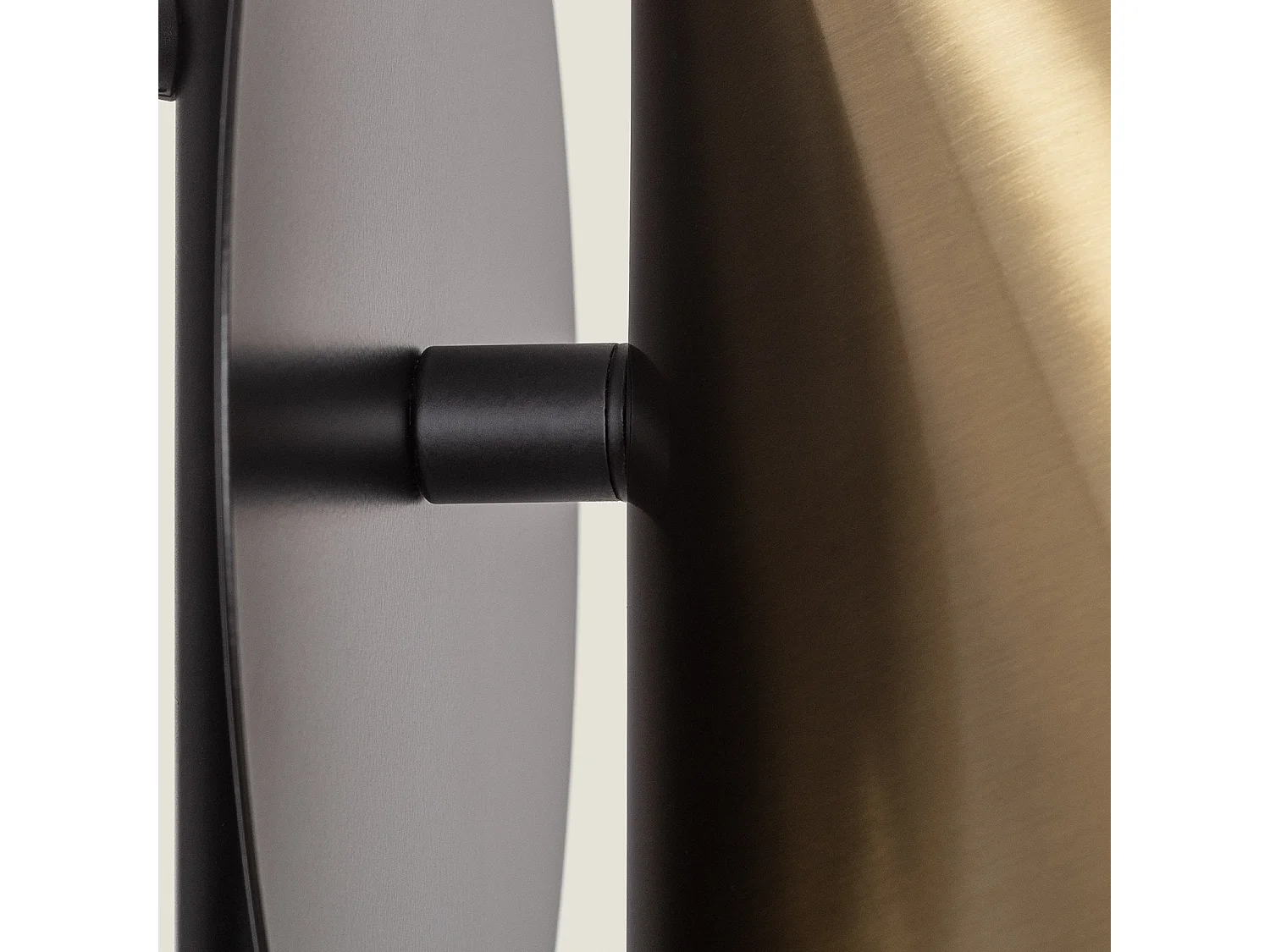 Lámpara de Pie Metal Liceo Negro / Dorado