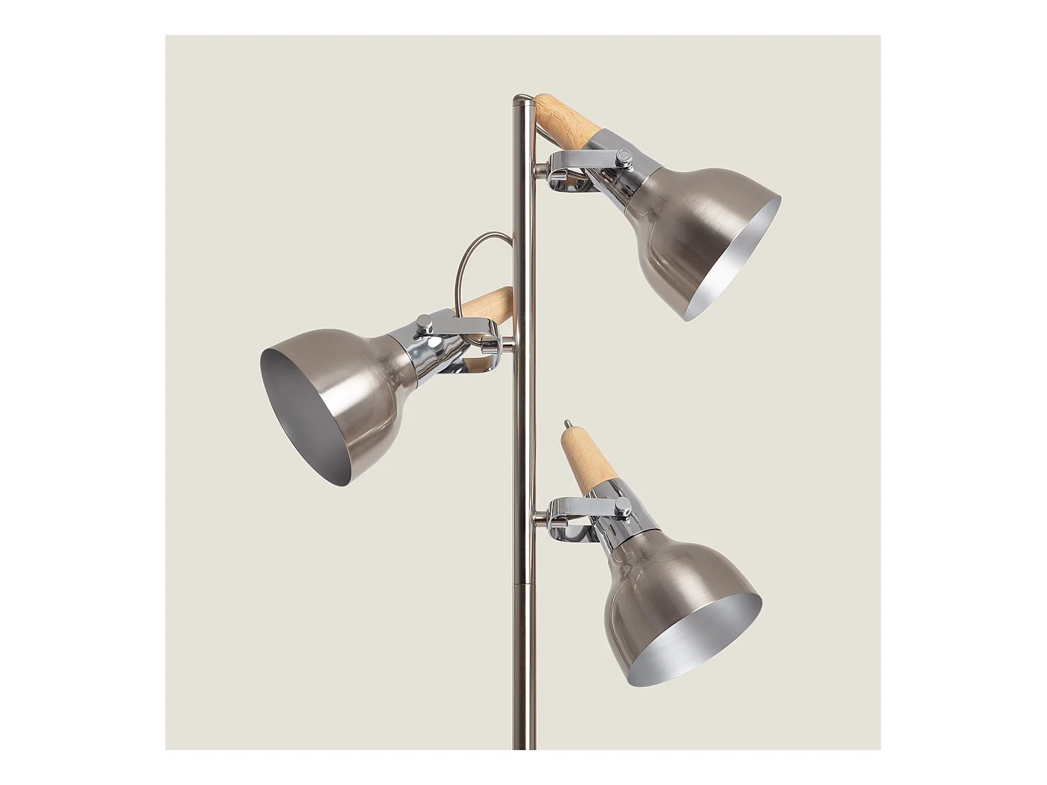 Lámpara de Pie de Metal 3 Focos Plata Emer Plateado