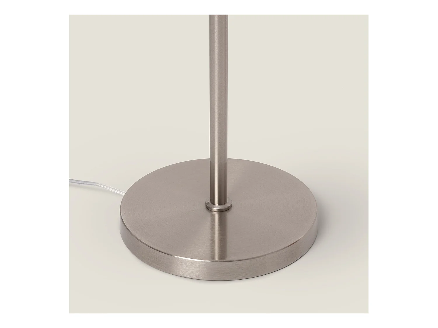 Lámpara de Pie de Metal 3 Focos Plata Emer Plateado