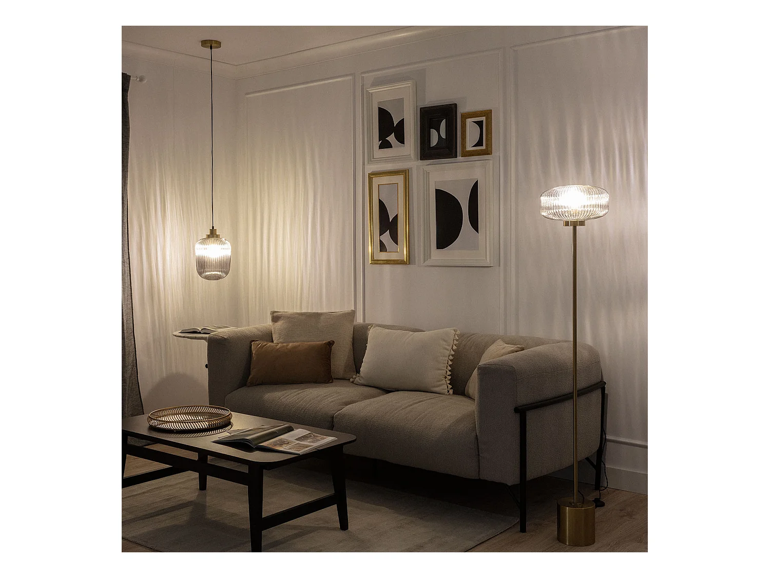 Lampada da Terra Metallo e Vetro Windsor Oro