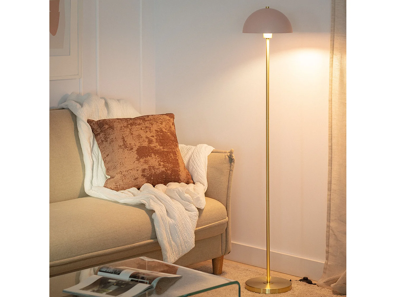 Lampadaire Métal et Verre Shelley Madow Rose pastel